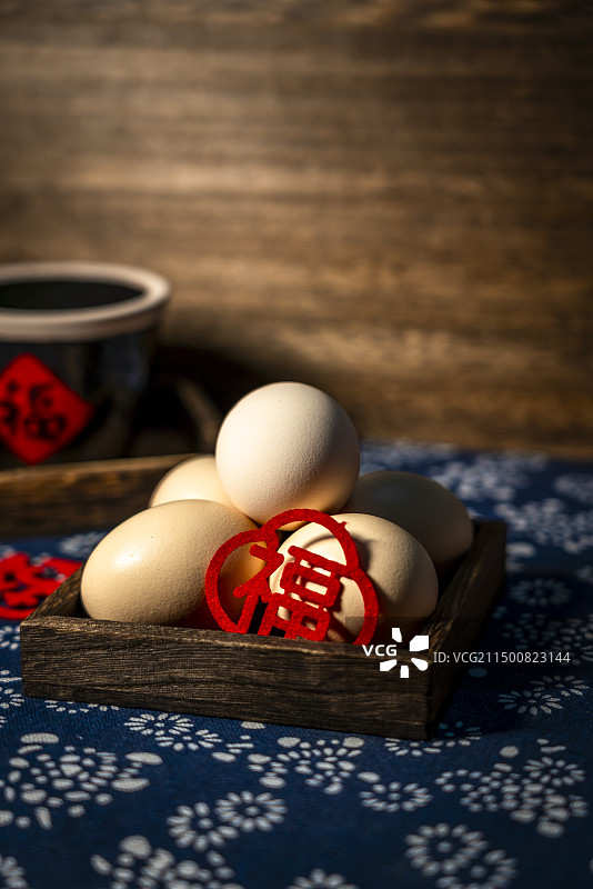 新鲜的农家土鸡蛋图片素材