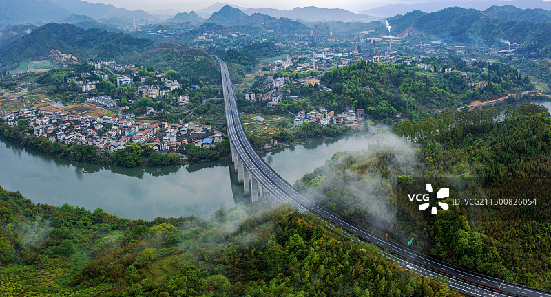 高速连万家图片素材