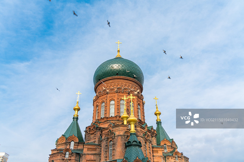 中国黑龙江省哈尔滨市建筑艺术广场索菲亚教堂图片素材