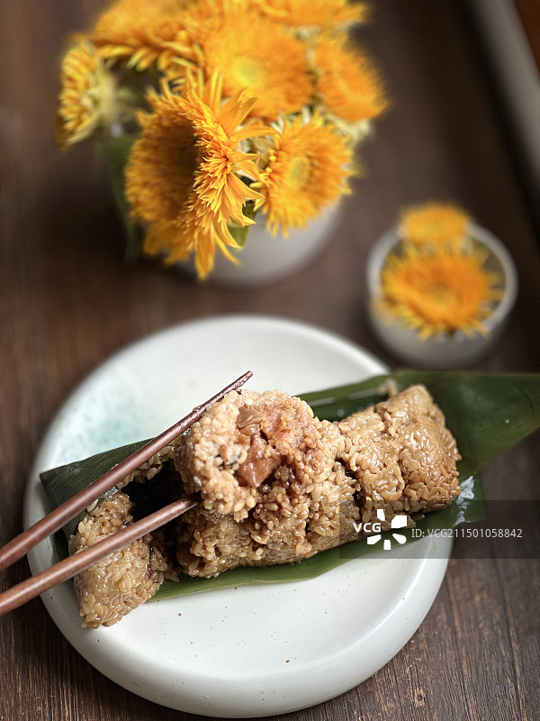 粽子 端午 广式咸肉蛋黄粽 静物图片素材