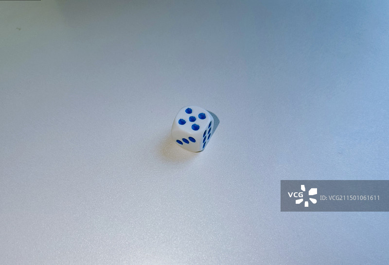 麻将里的筛子五点图片素材