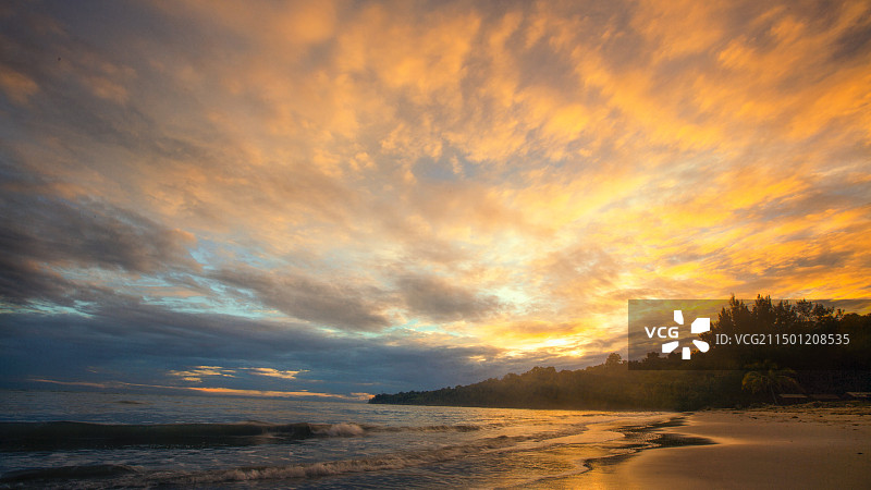 马来西亚海边的日出图片素材
