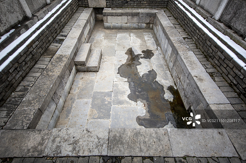 陕西唐华清宫御汤遗址：太子汤（先后有李承乾、治、忠、弘、贤、显、旦、重俊、隆基、瑛等十位太子在此沐浴图片素材