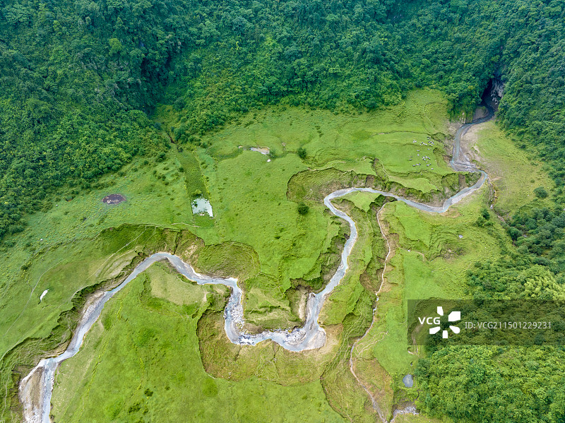 湿地草场湖北宣恩洗草坝风光图片素材