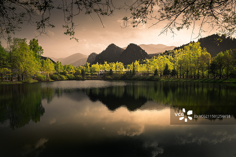 临夏和政县松鸣岩景区图片素材