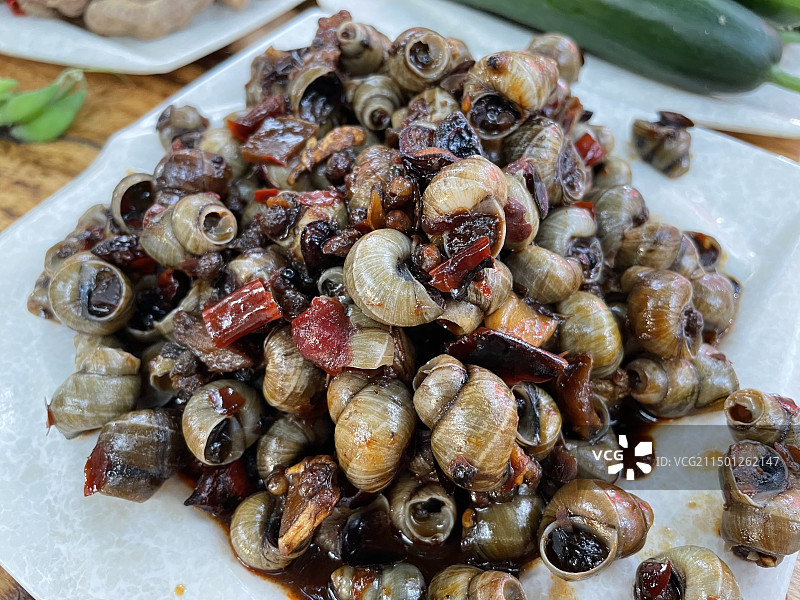 夏天夜市烧烤田螺螺丝小田螺图片素材