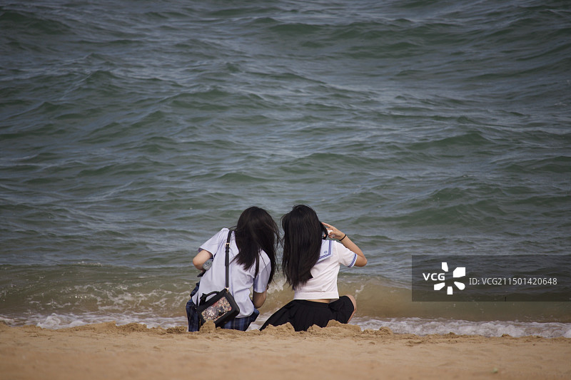 相约在海边图片素材