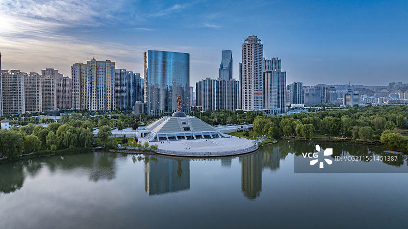 甘肃兰州黄河楼银滩湿地公园图片素材