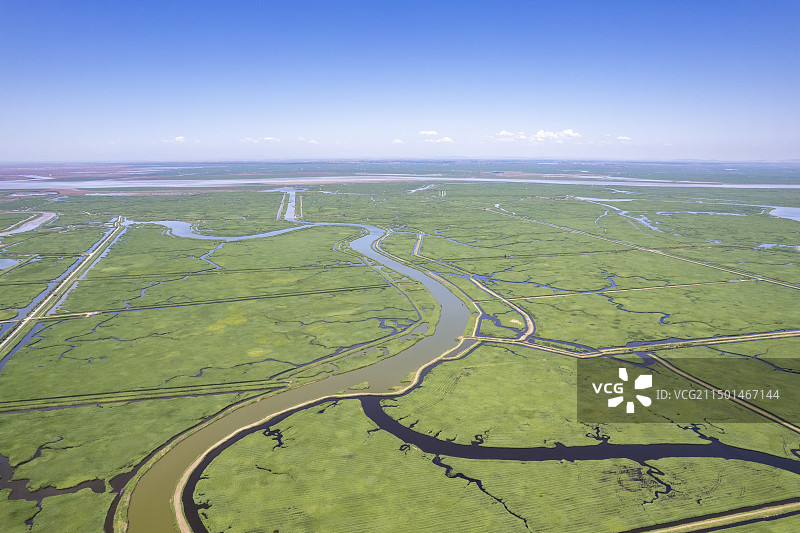 盘锦辽河入海口湿地风景航拍图片素材