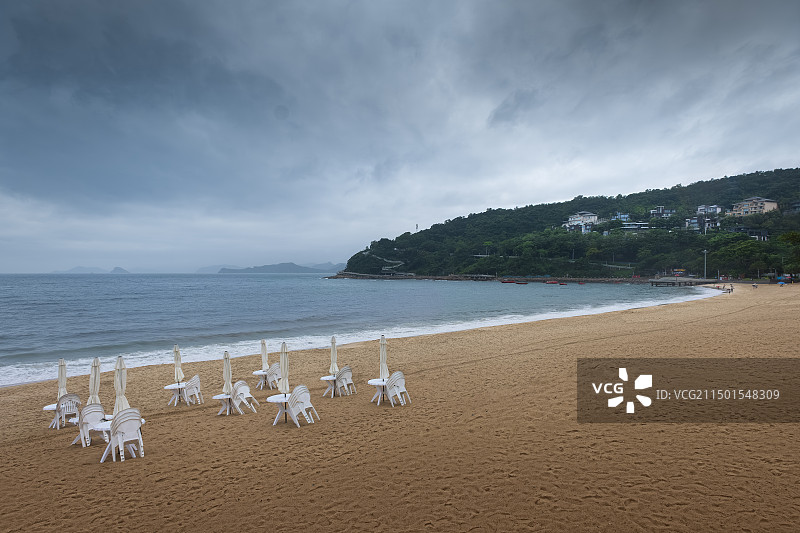 大梅沙阴天的沙滩图片素材