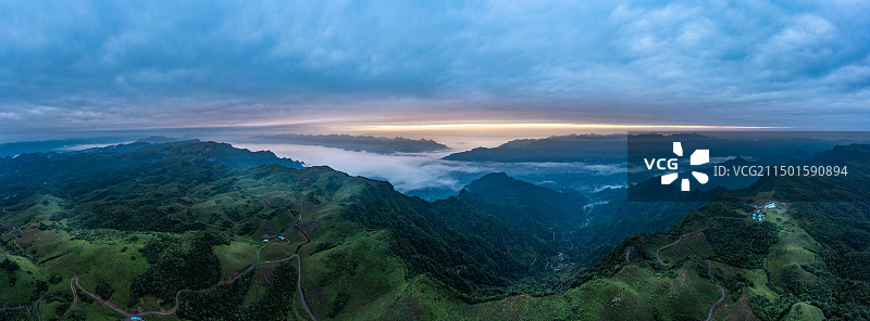 航拍湖南张家界市桑植县白石乡南滩草场图片素材