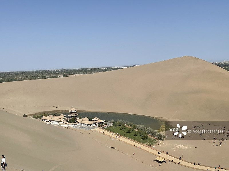 张掖高台县月牙湖景区图片素材