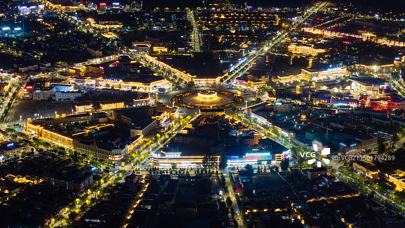 新疆维吾尔自治区特克斯县城八卦城图片素材