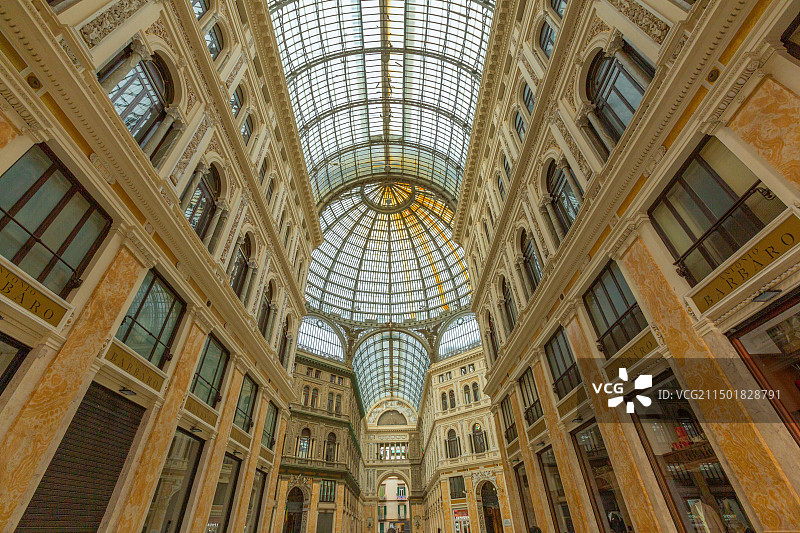 那不勒斯蛋堡古城古老建筑图片素材