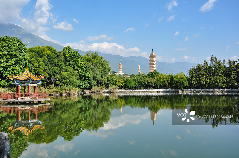 云南崇圣寺三塔公园图片素材