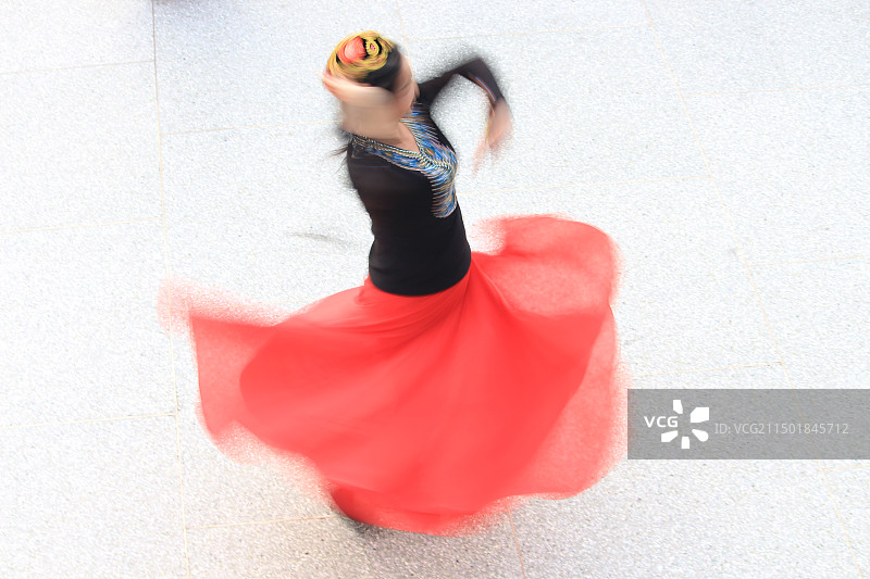 新疆舞蹈图片素材