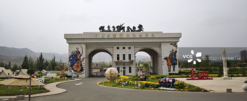 蒙亮民族风情园风光系列之园门景观（内蒙古呼和浩特市）图片素材