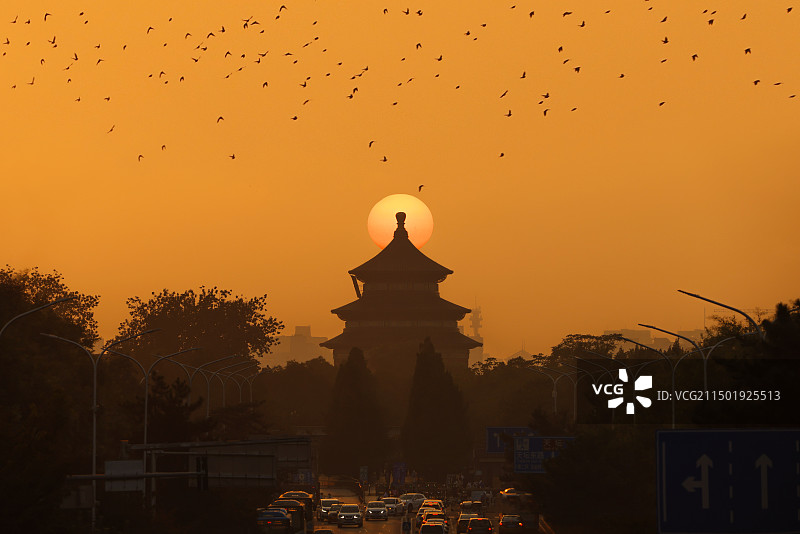 天坛祈年殿凌日风光图片素材