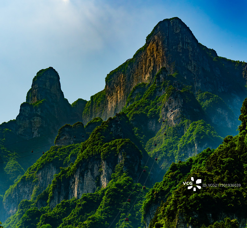 天门山-山脚图片素材