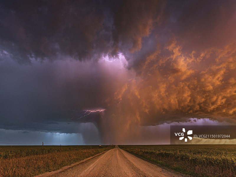 美国德克萨斯州飓风来临时 大气震撼图片素材