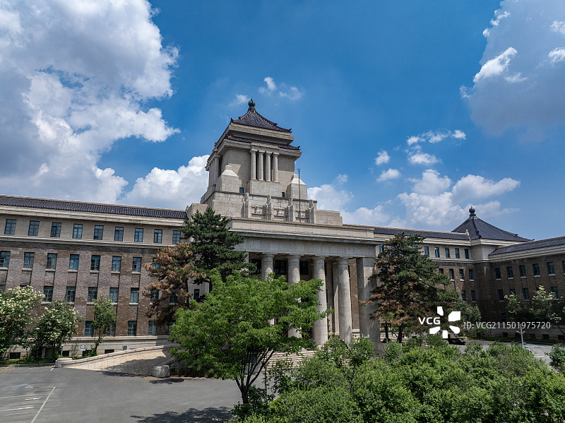 吉林大学基础医学院航拍（原伪满洲国国务院旧址）图片素材