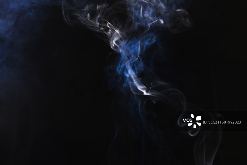 流动的烟雾图片素材