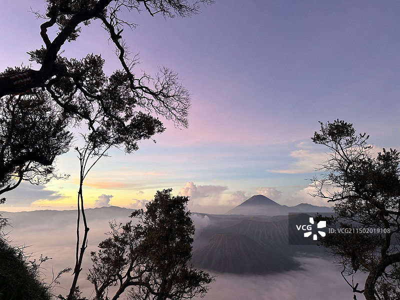 印度尼西亚brome火山日出全过程图片素材