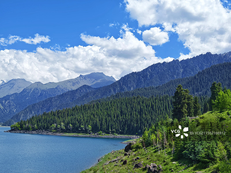 天山天池风光图片素材