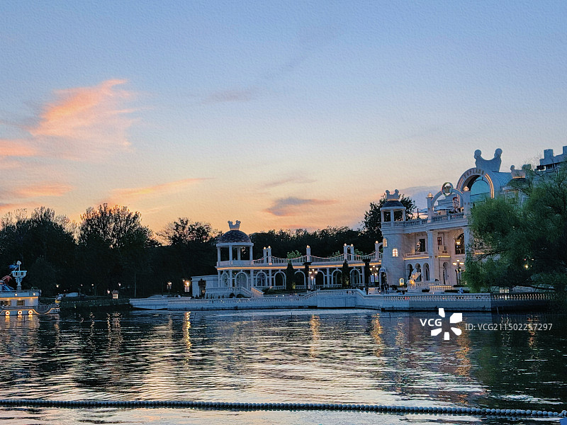 朝阳公园泡泡玛特乐园图片素材