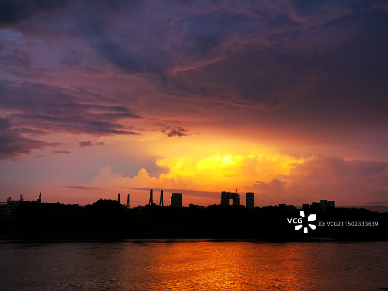 珠江支流晚霞图片素材