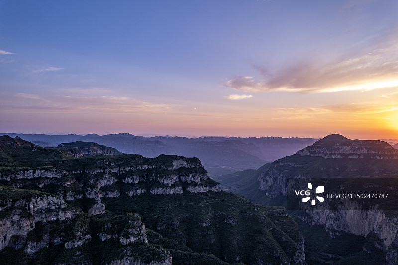 中国山西省长治平顺南太行 天航天路 岳家寨航拍视角图片素材