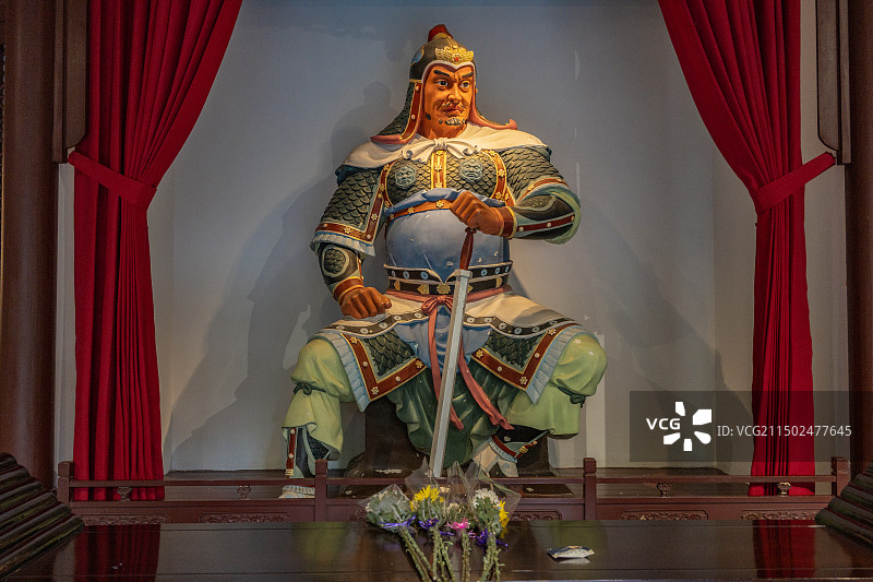 杭州岳王庙里的牛皋塑像图片素材
