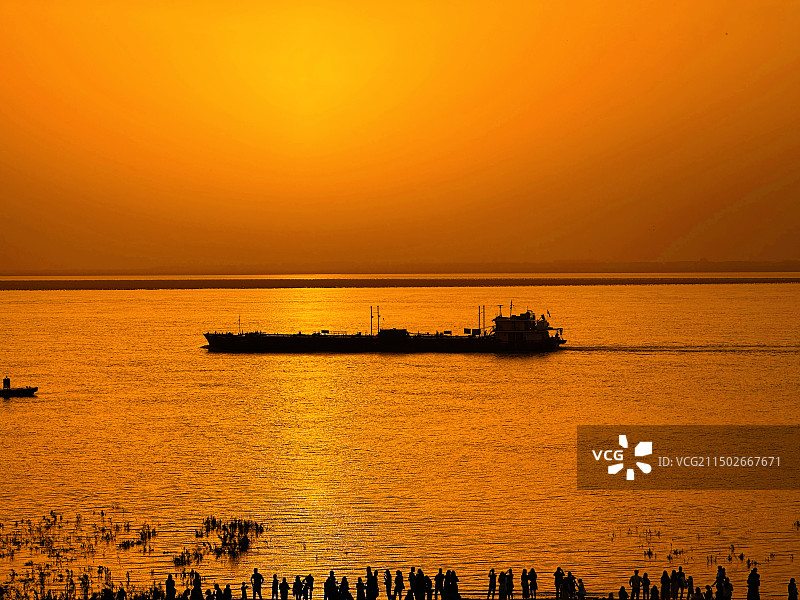 夕阳下的洞庭湖图片素材