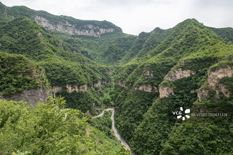 中国山西省长治市平顺南太行虹梯关 花壶线 太行天路 岳家寨夏季风光图片素材