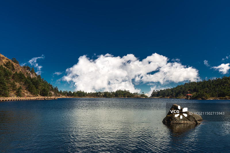 西昌螺髻山风光图片素材