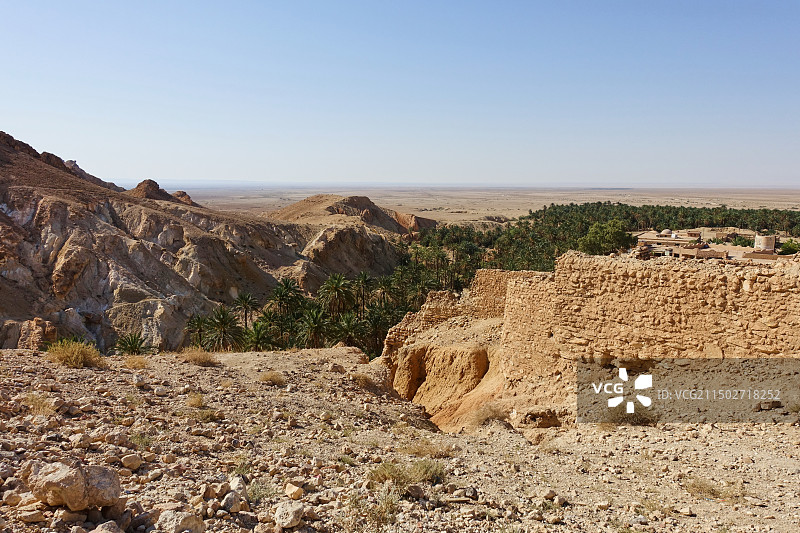 突尼斯托泽尔省歇比卡沙漠绿洲图片素材