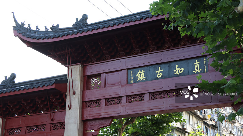 晴空下的上海普陀真如古镇真如寺真如寺塔图片素材