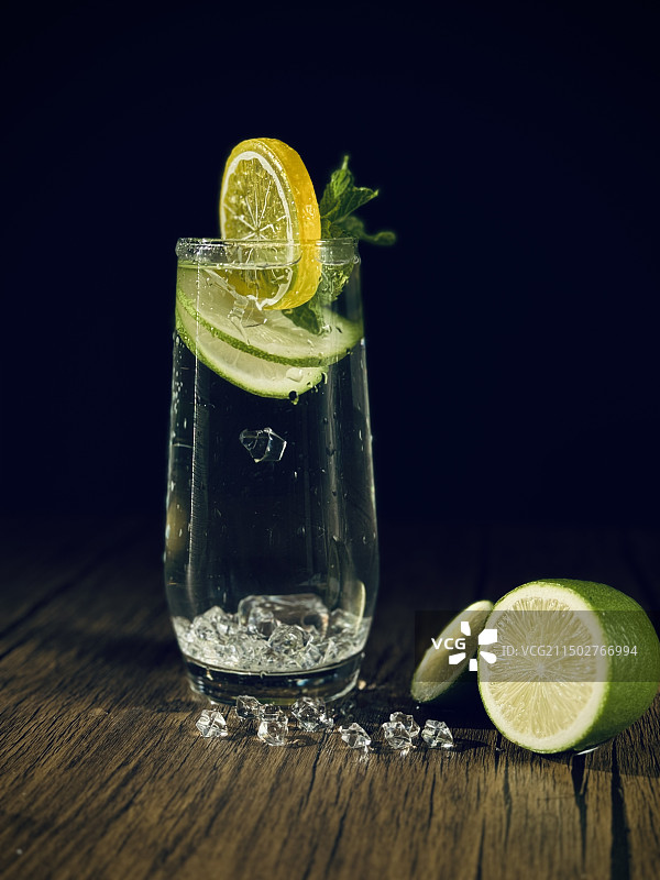 冰凉可口柠檬水图片素材