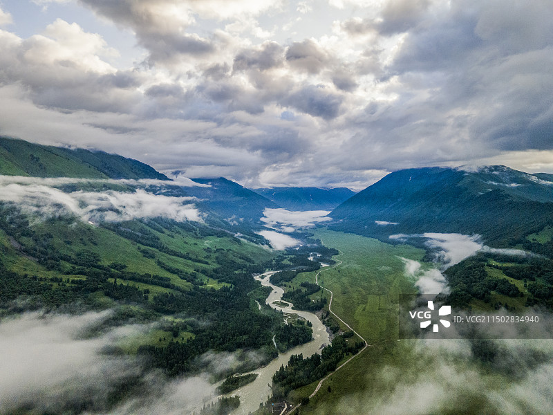新疆禾木航拍图片素材