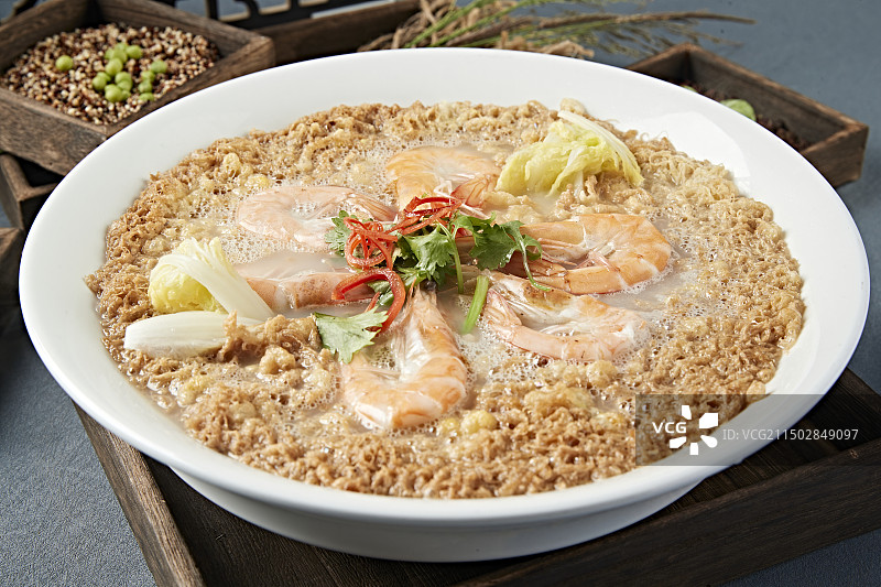 上汤炸蛋娃娃菜炖海鲜图片素材