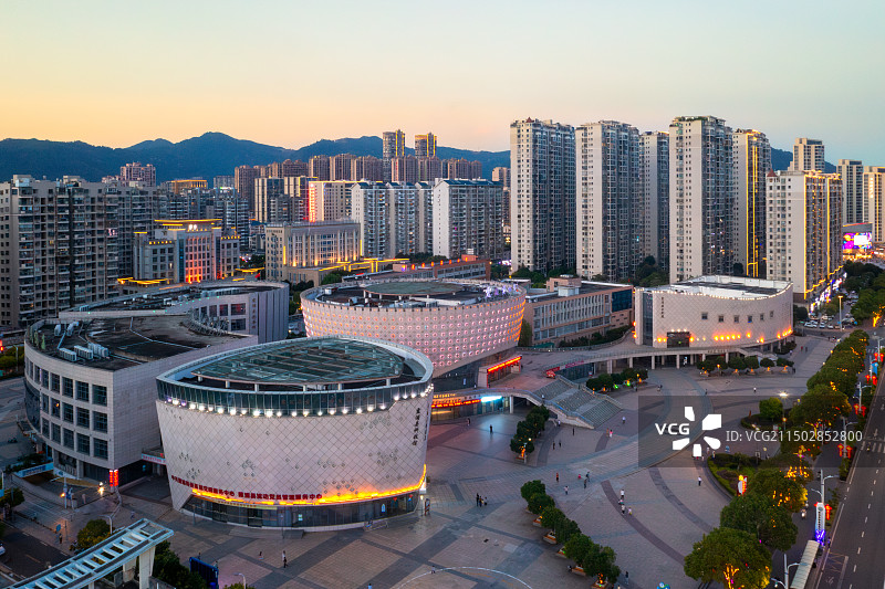 福建省宁德市霞浦县城航拍夜景九大馆图片素材