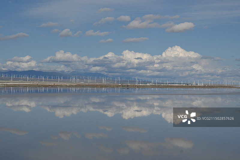 茶卡盐湖 茶卡 西宫咸池 达布逊淖尔 天空之境 天空之镜图片素材