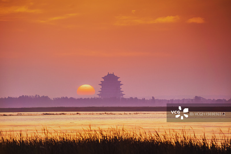 鹳雀楼的日出图片素材