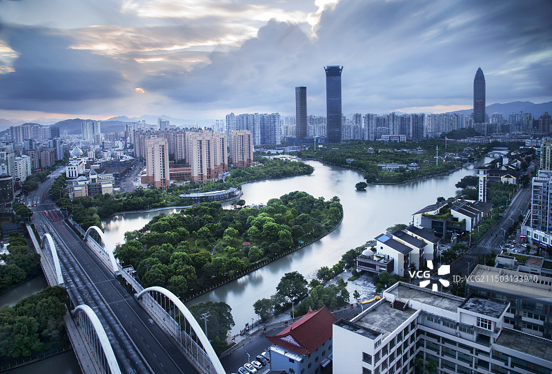 城市风光天际线图片素材