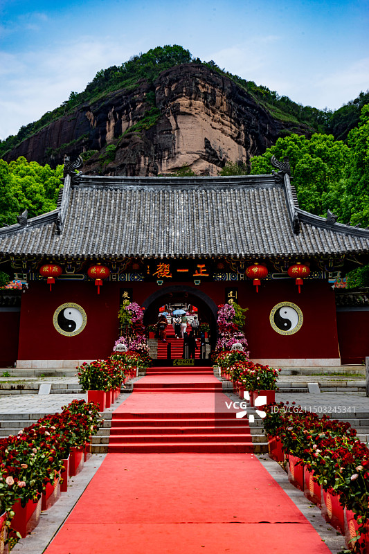 江西鹰潭，龙虎山风景区，上清古镇，天师府正一观图片素材