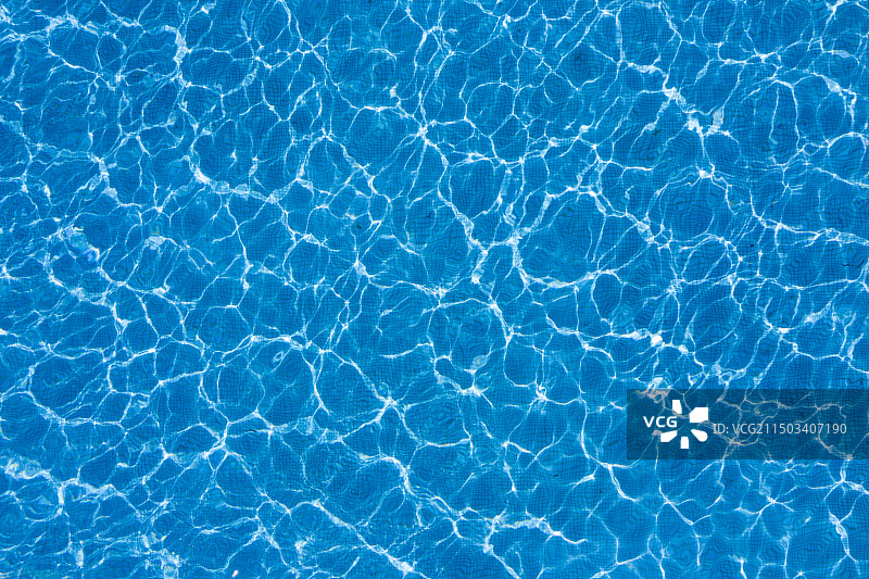 酒店泳池水波纹图片素材