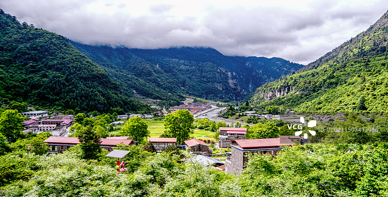 麻玛乡民居图片素材