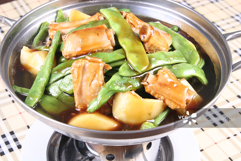 排骨炖豆角图片素材
