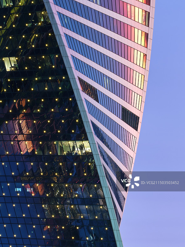 俄罗斯莫斯科CBD国际商务中心城市天际线图片素材