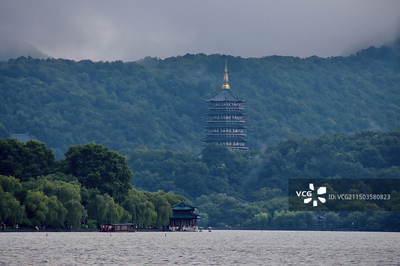 烟雨西湖图片素材